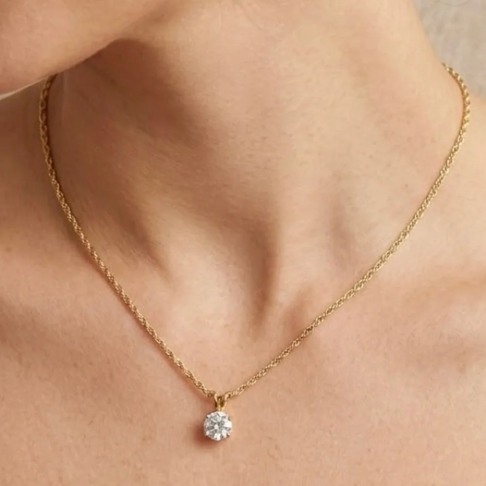 Gold Chain Necklace with Solitaire Diamond Pendant - Picture 3 of 5